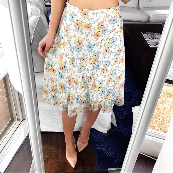 Dresses & Skirts - Floral Cream Blue Yellow Orange Midi Skirt 💛